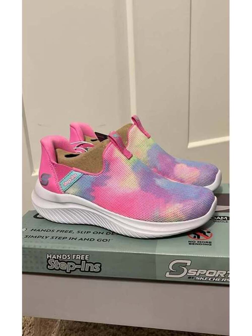 S Sport by Skechers Girls' Baily Step-Ins slip-on sneakers